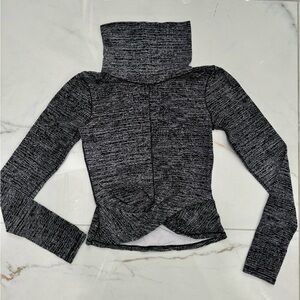 Lululemon Turtleneck Pullover